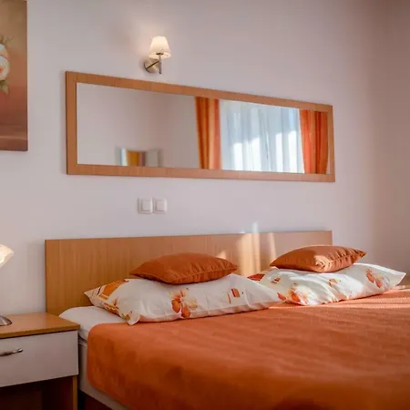 Apartamento Lili Rab Rab Town