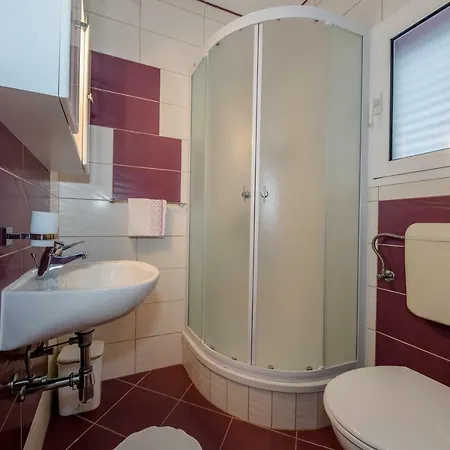 Apartamento Lili Rab Rab Town