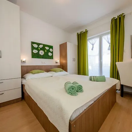 Apartamento Lili Rab *